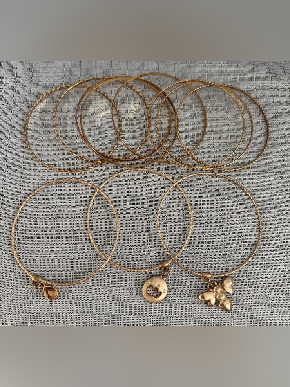 Gold-Tone Women's Charm Bangle Bracelet Set